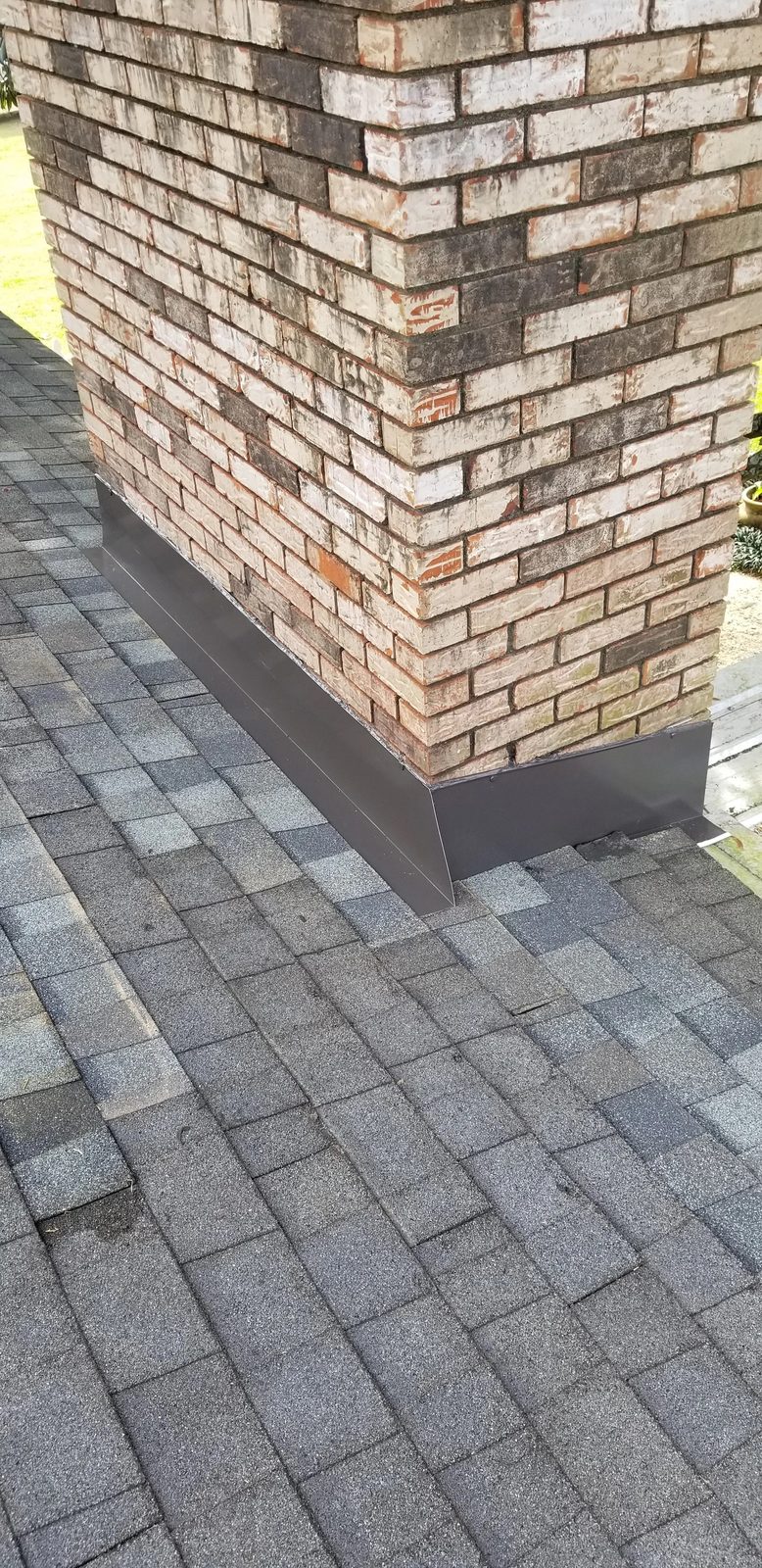 Completed chimney flashing corner detail