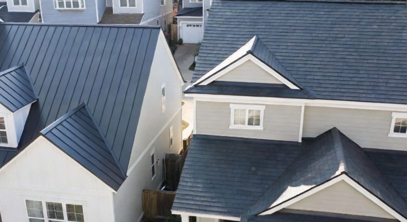 Metal vs. Shingles on the Gulf Coast: The Honest Comparison